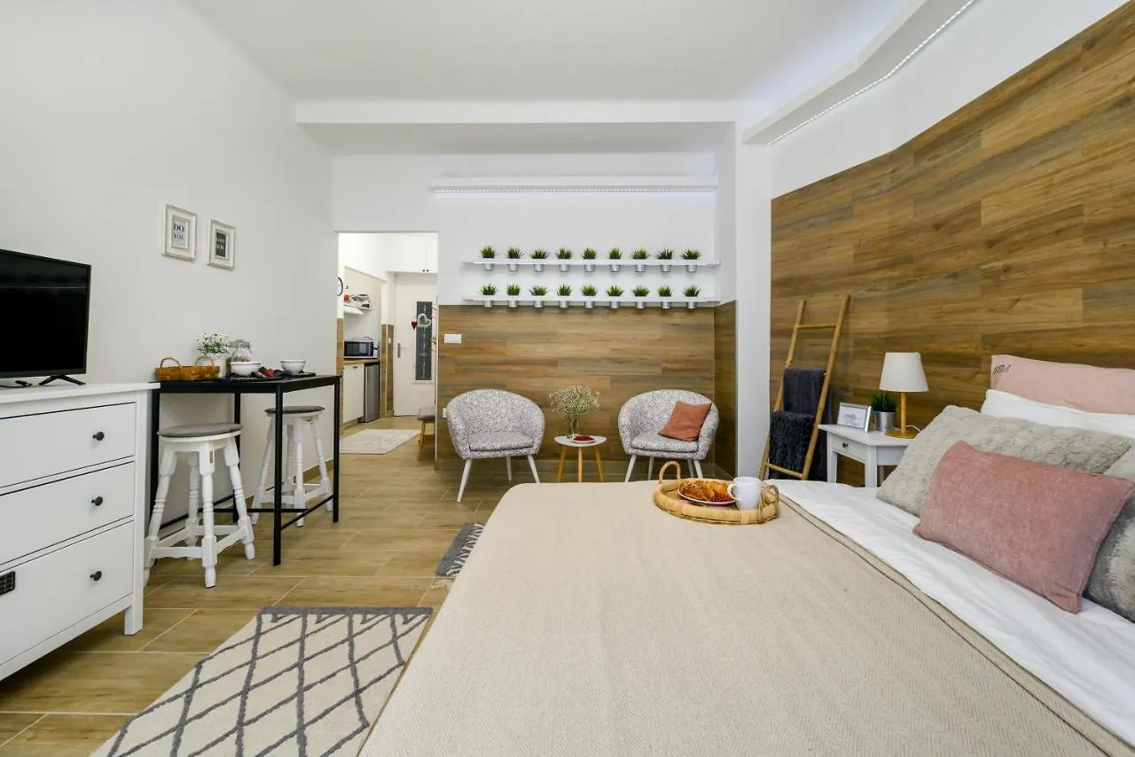Great Market Hall Cozy Studio In A Quiet Street Budapest Hungary