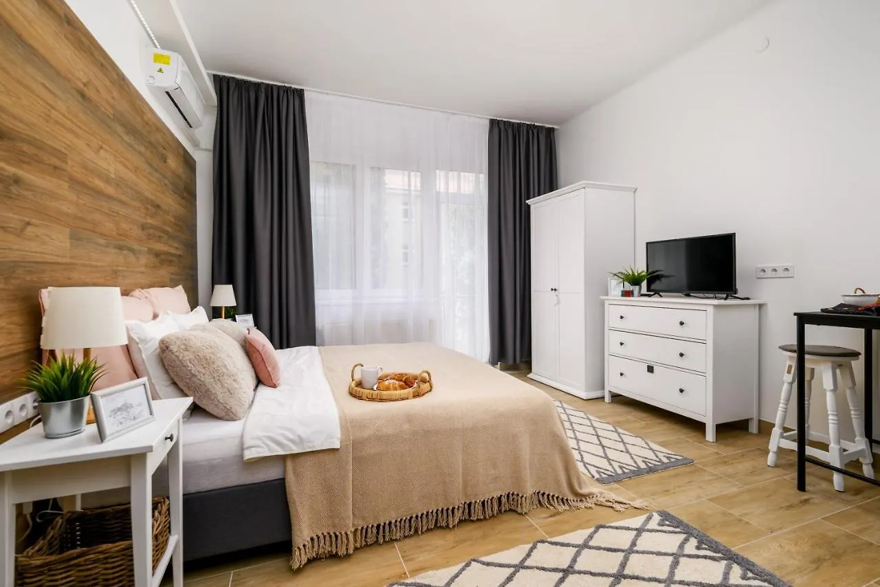 Great Market Hall Cozy Studio In A Quiet Street Budapest
