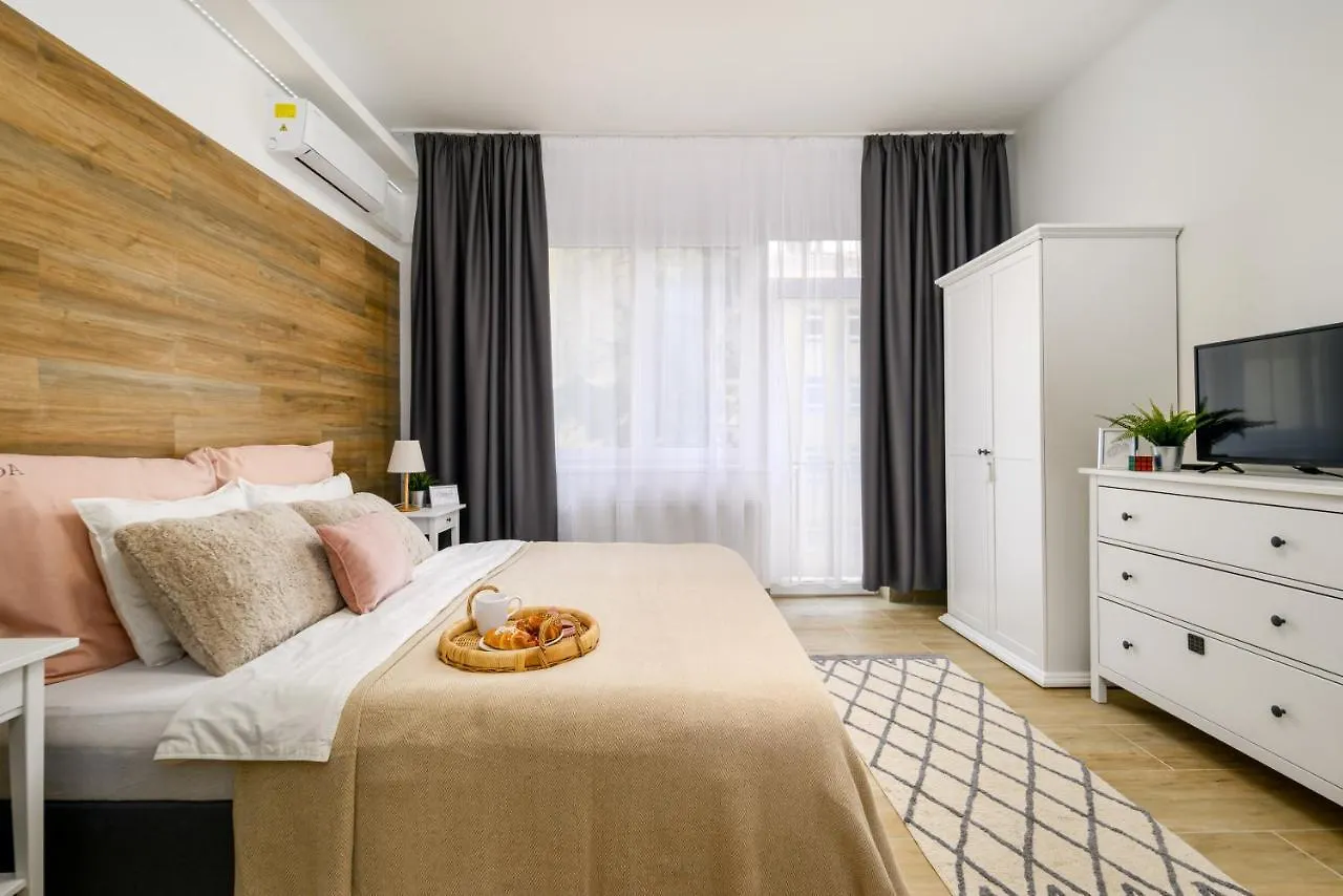 Great Market Hall Cozy Studio In A Quiet Street Budapest Apartment